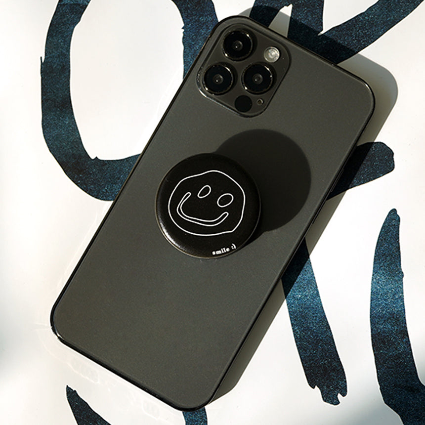 Griptok グリップトック スマホグリップ 円型 スマイル ブラック 2206GRTRB0133